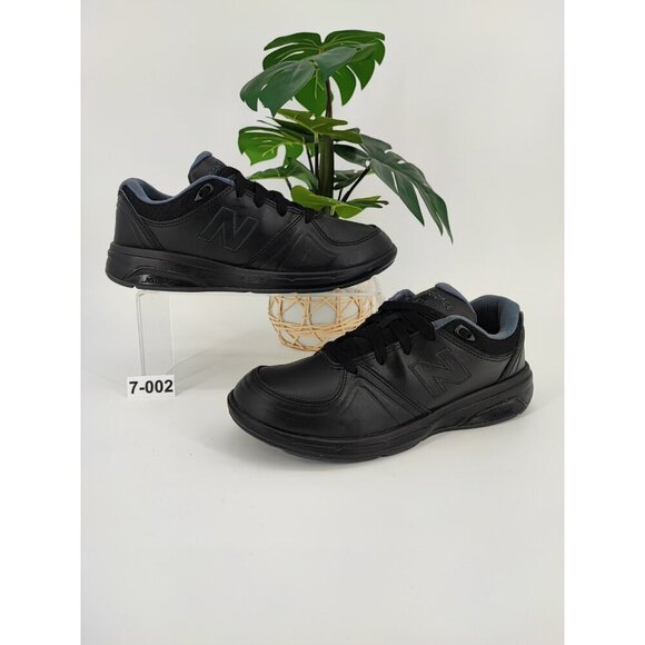 New Balance Women's 813 Rollbar Motion Black Walking Sneakers Size 7.5 US - Picture 1 of 8